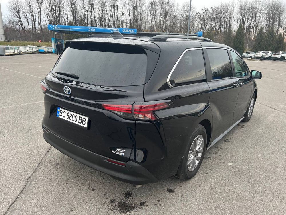 Toyota Sienna XLE 06.2022р.