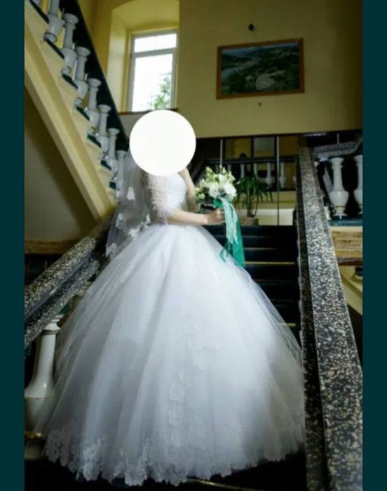 Свадебное платье