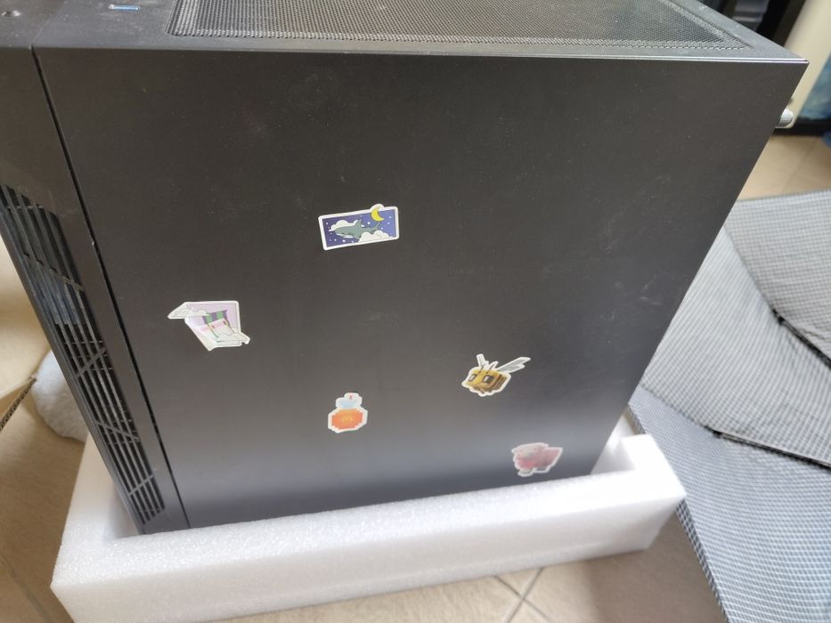 Obudowa gamingowa do komputera msi