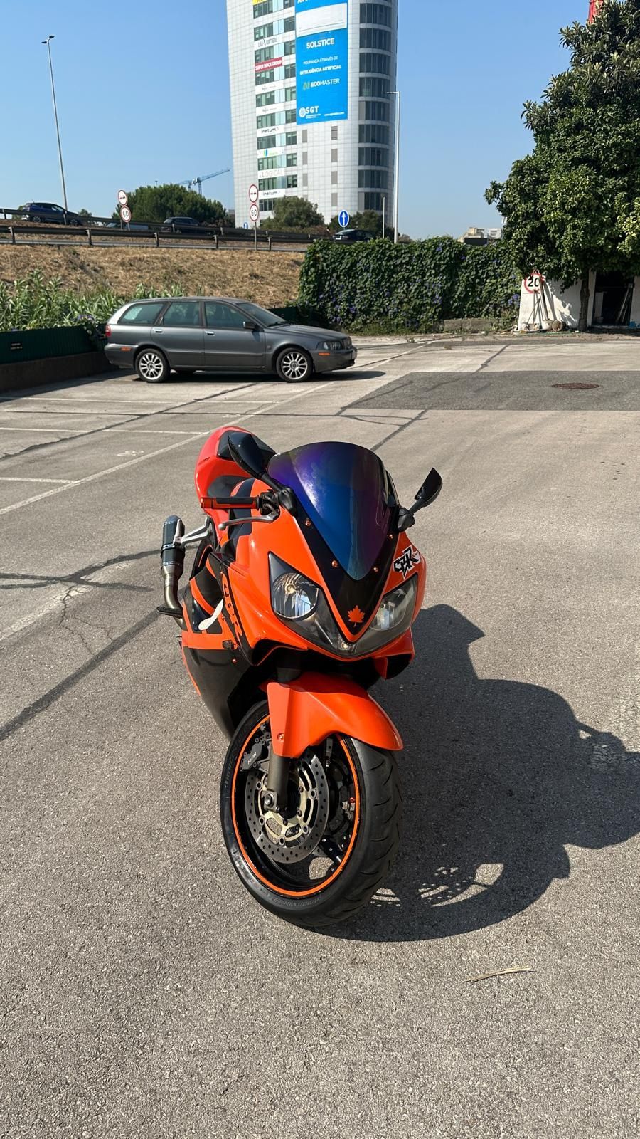 Honda  CBR 600 f 2001 81kw