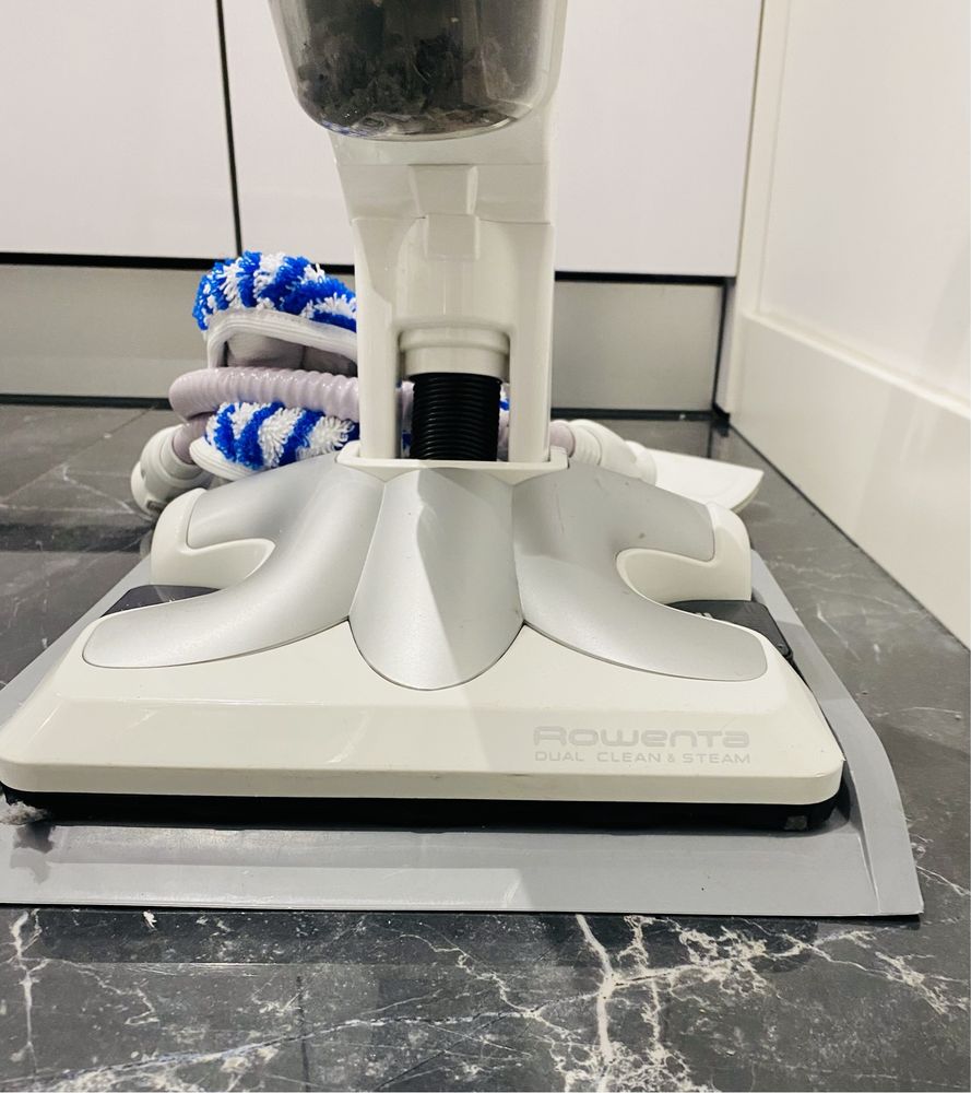 Aspirador vertical ROWENTA Dual Clean & Steam
