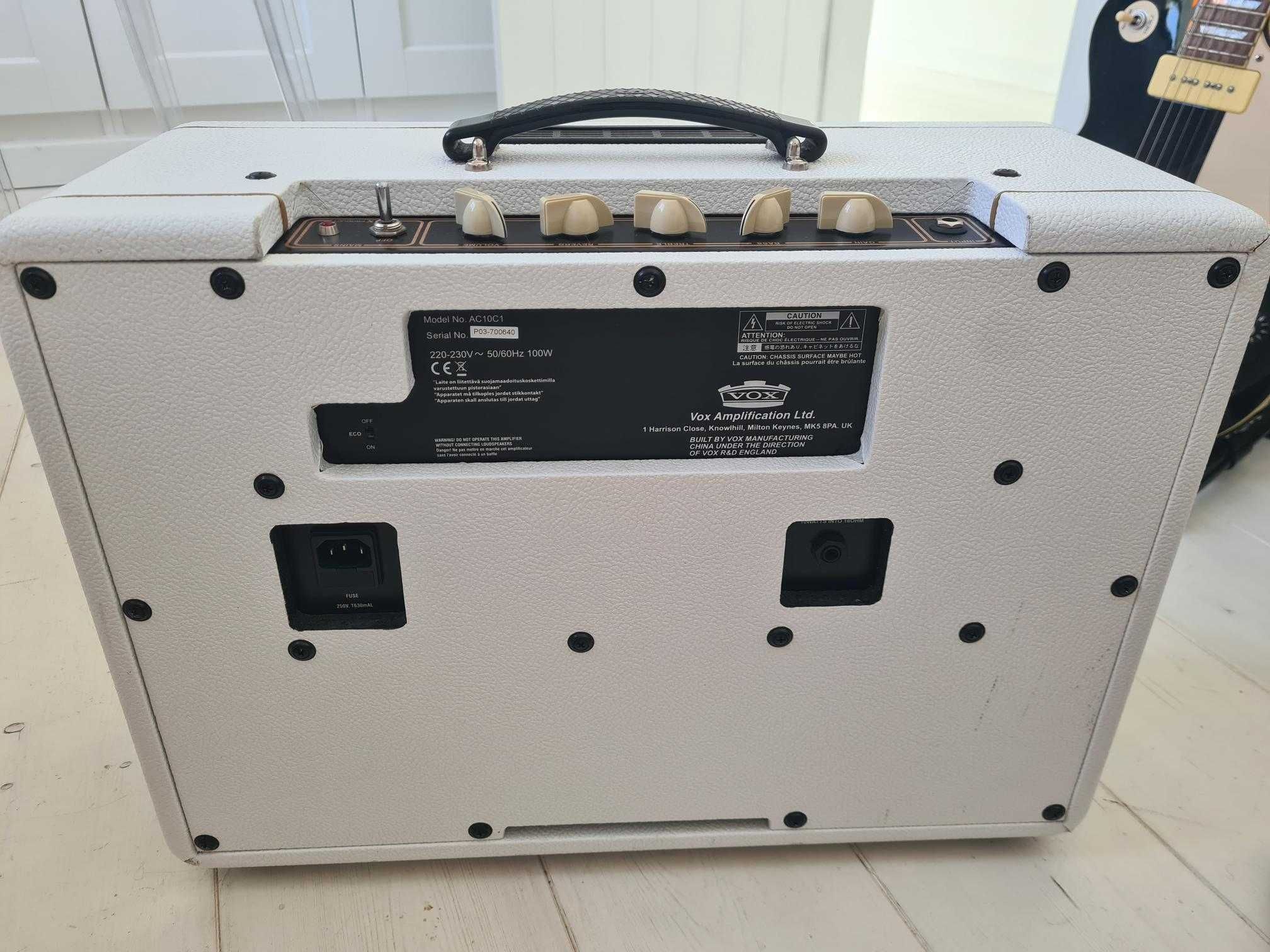 Vox AC10 C1 - Guitar Tube Combo Amp