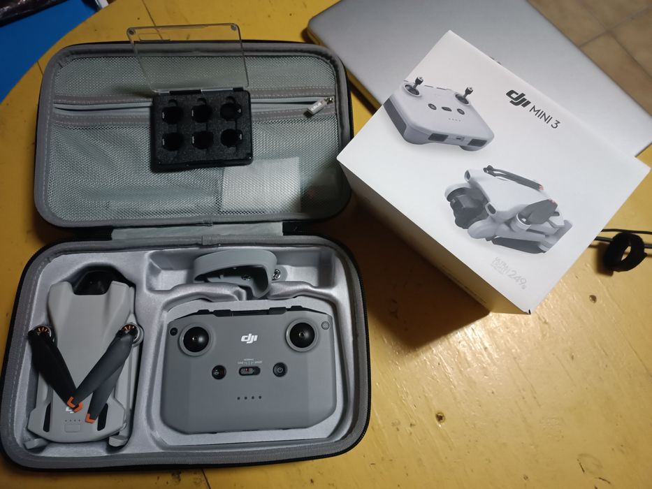 Drone Dji mini 3 + bolsa de transporte e filtros