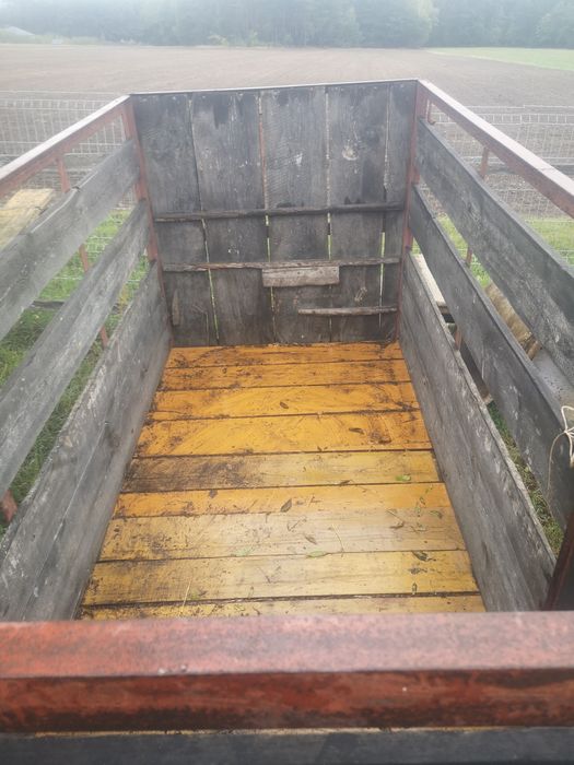 Klatka na btyki, wózek inwentażowy