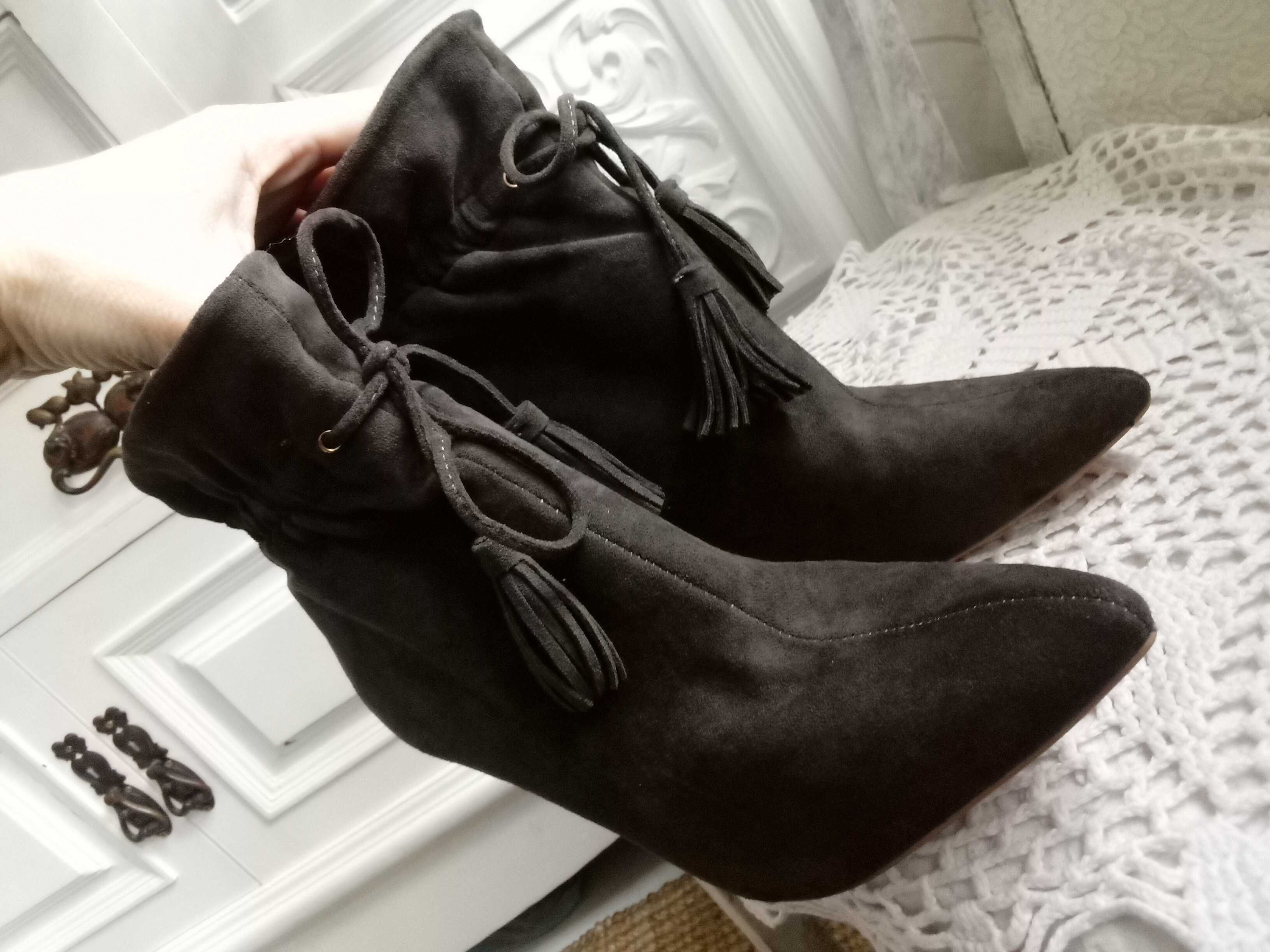 prawie NOWE buty 37 botki oryginalne zamszowe szpilki zimowe ocieplane