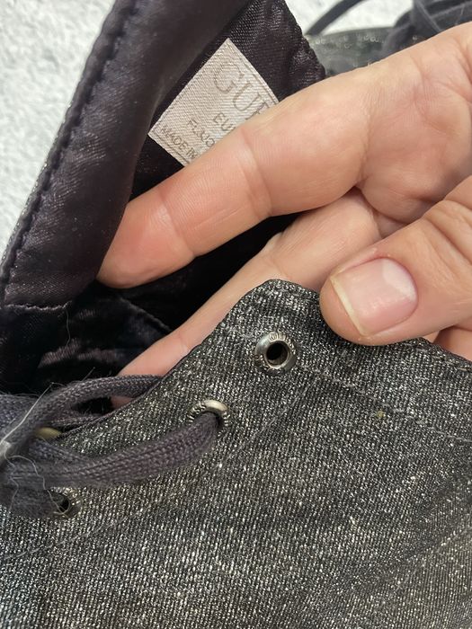 Крутые кеды Guess. Оригинал