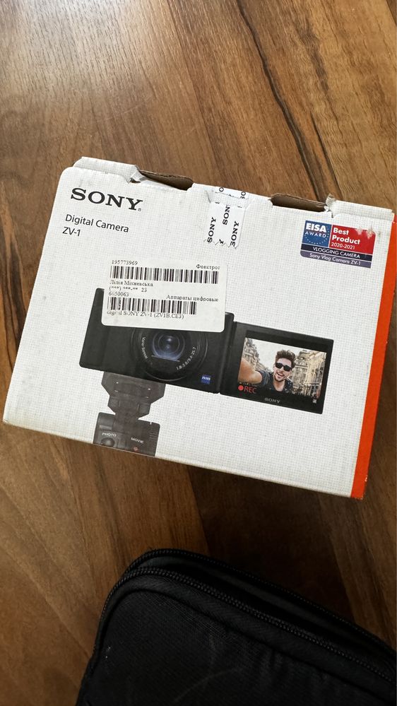 Видеокамера   Sony ZV-1