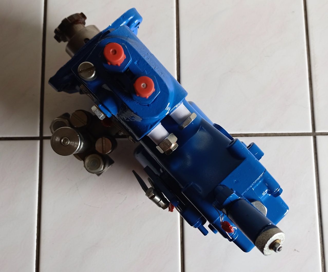 Pompa wtryskowa T25 Wladimirec Polska C330! C330,C360 MF, Zetor