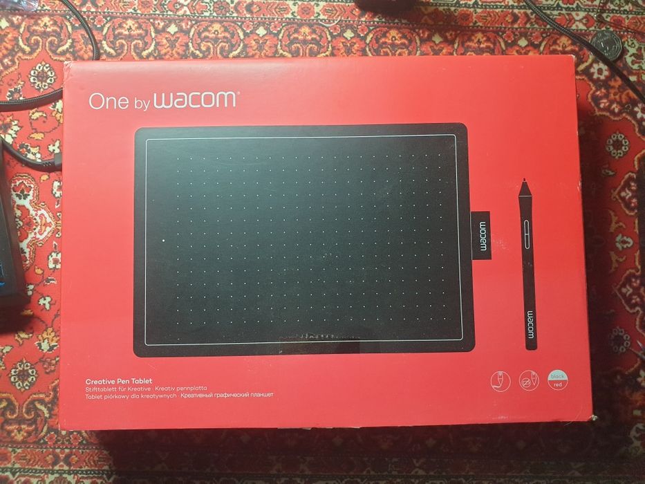 One by Wacom CTL-672