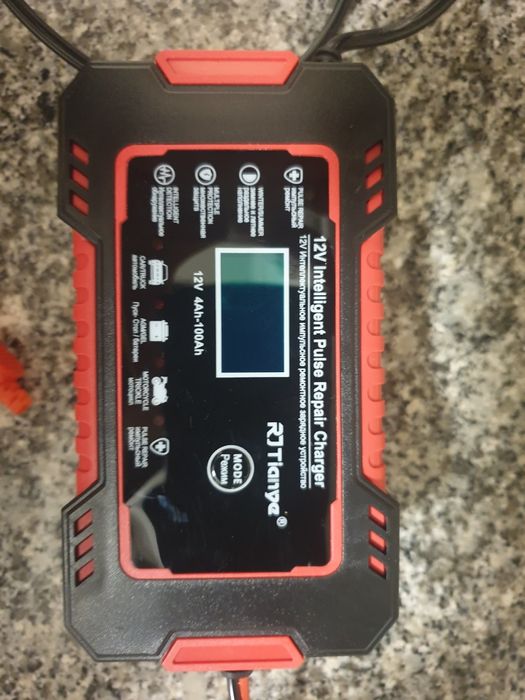 Carregador e reparador de bateria 12v