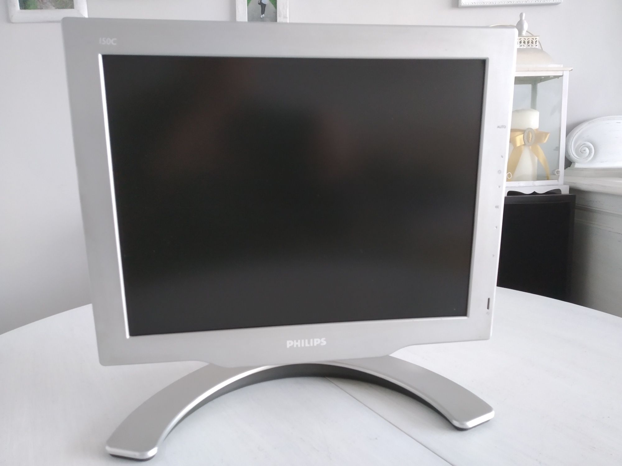 Monitor Philips model 150C4F 15 cali.