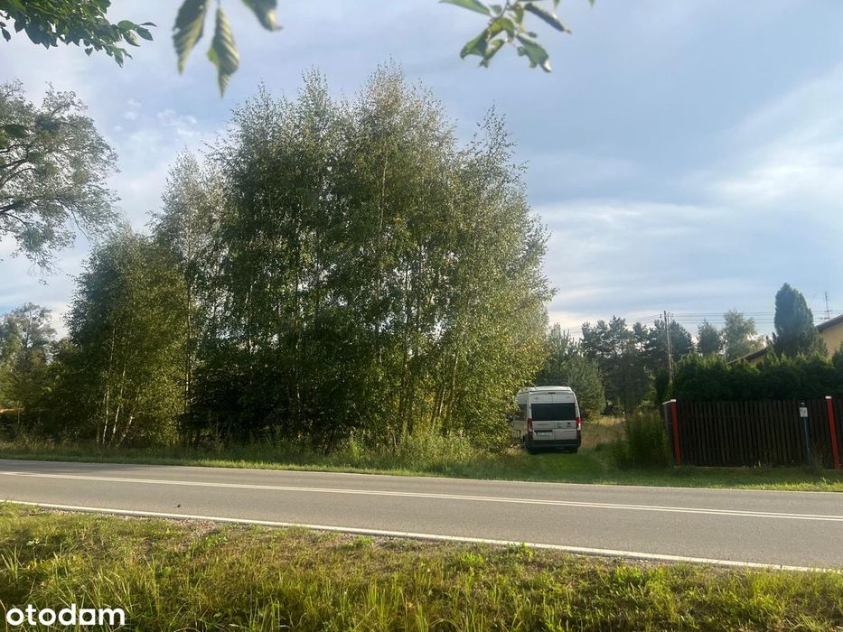 Sprzedam działkę w wyjątkowo atrakcyjnej lokalizacji