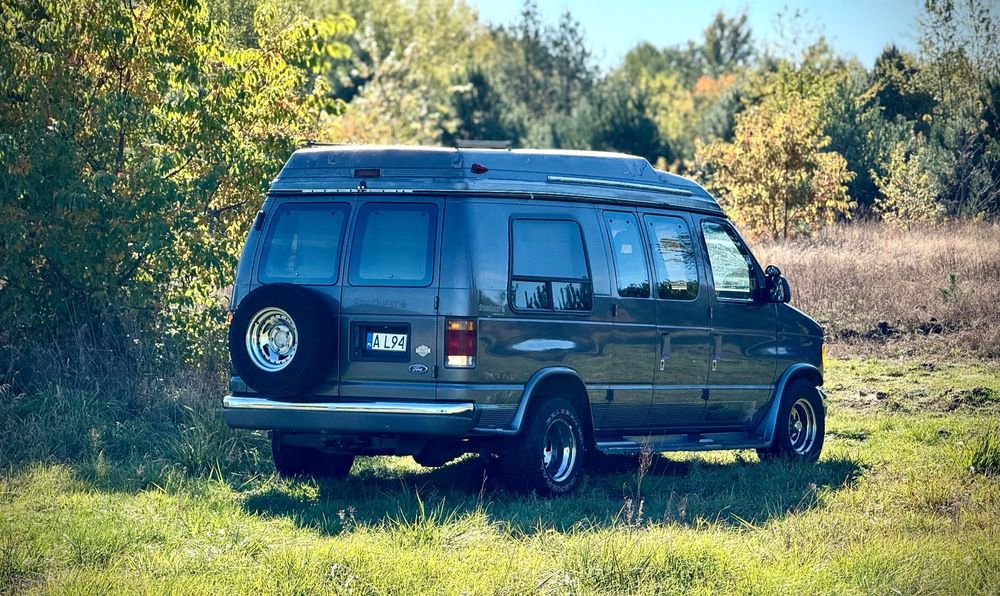 Ford Econoline Ford E 150