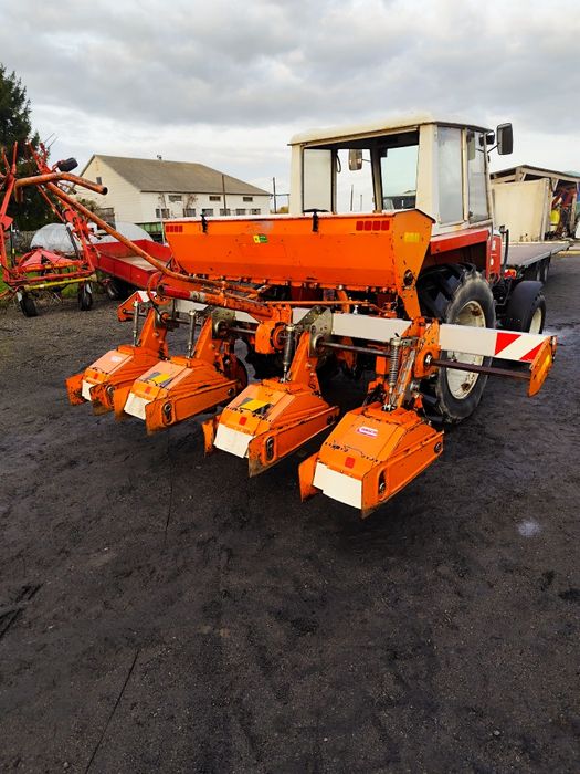 Glebogryzarka międzyrzedowa, 7 sekcyjna do truskawek, warzyw