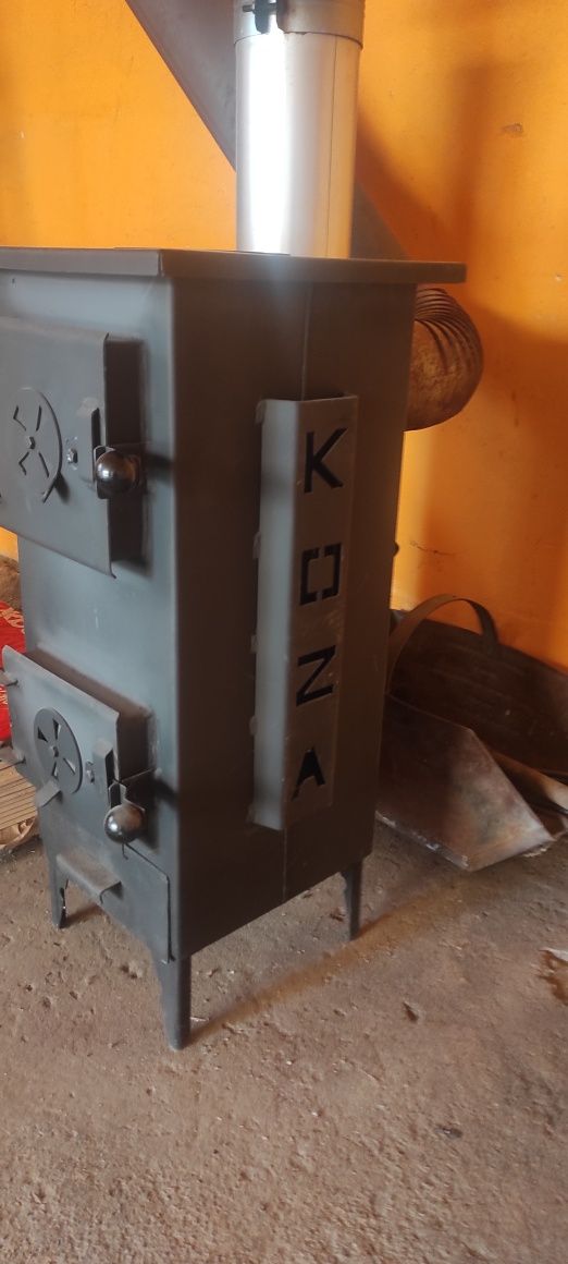 Sprzedam piecyk Koza z rurami 11 szamotów