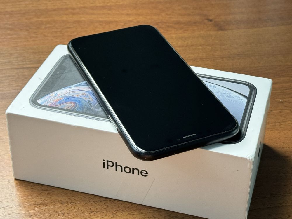 Apple iPhone XR 64 GB Czarny | Stan BDB | Bateria 83%