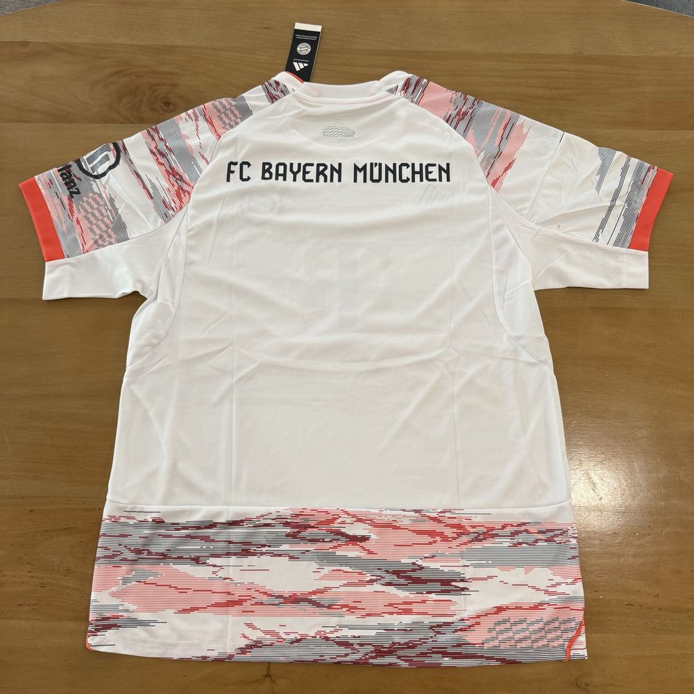 Camisola Bayern Munique 2025/26