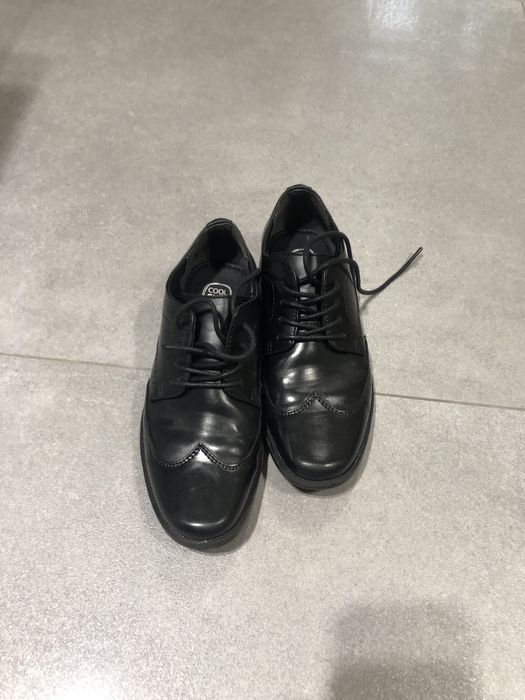 Buty lakierki komunijne eleganckie dziecięce 32. GRATIS, GRATISY.