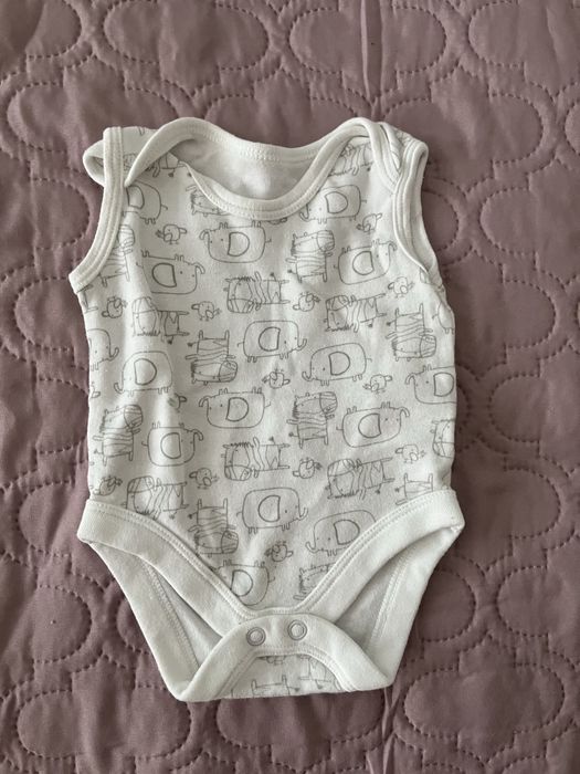 Zestaw  ubranek dla chłopca rozmiar 50/56