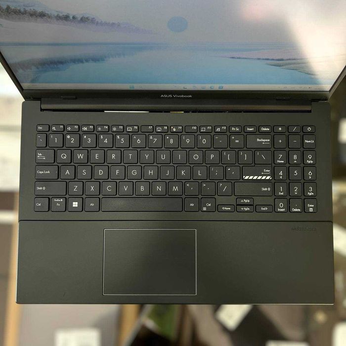 Ноутбук ASUS Vivobook GO 15 –  Ryzen 3 / 8GB / SSD 512GB 2024рік