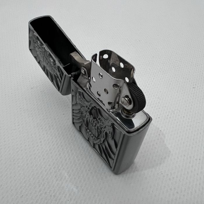 Безиновая зажигалка Kantai r14 + бензин форма Zippo