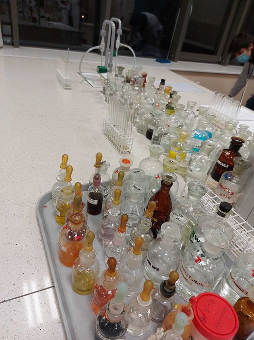 Korepetycje z chemii- pierwsze zajecia dla uczniów darmowe ( podstawa)