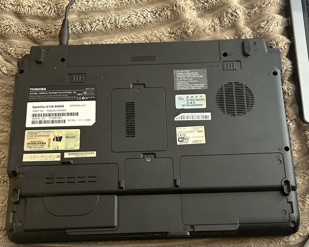 Laptop TOSHIBA 2007rok