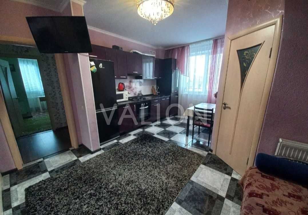 Продам 2кім.квартиру ЖК Щасливий Волошковий Софія вул.Щаслива 55