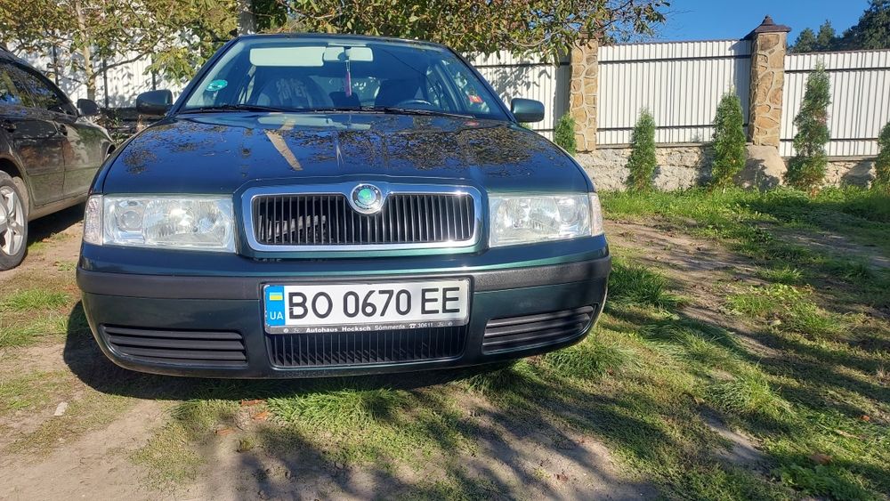Шкода октавія 1.6