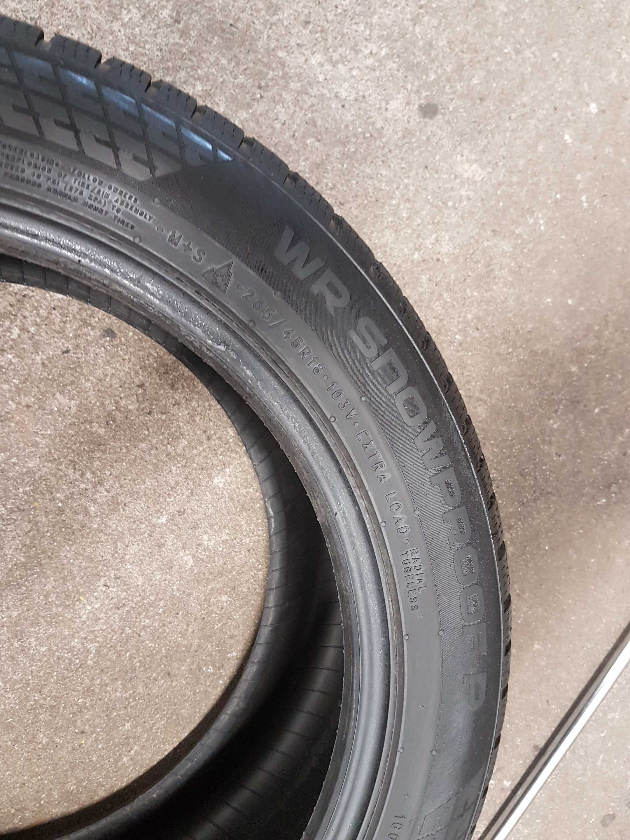 255/45 R18 Nokian WR SnowProof P