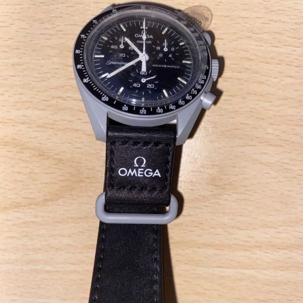 Omega x Swatch SO33M100 - Lunar Edition z Gratisem