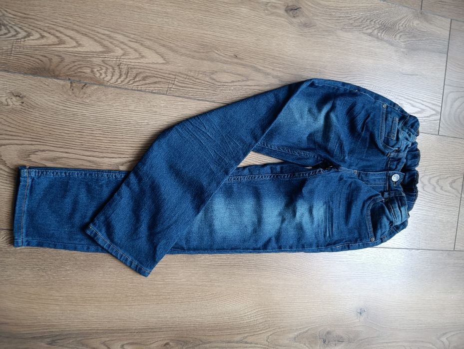 Jeansy chłopięce rozm.140