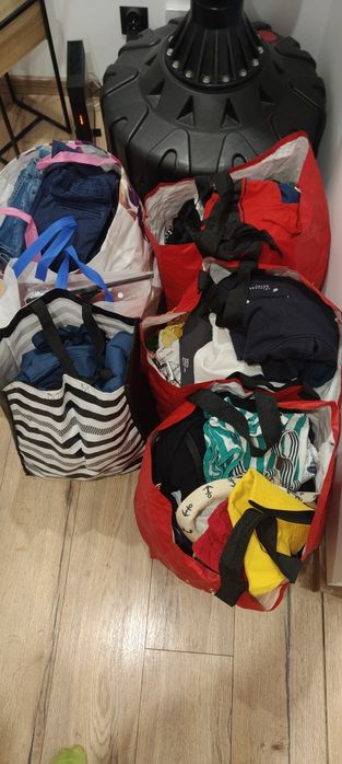 Ubrania dla chłopca 122/128