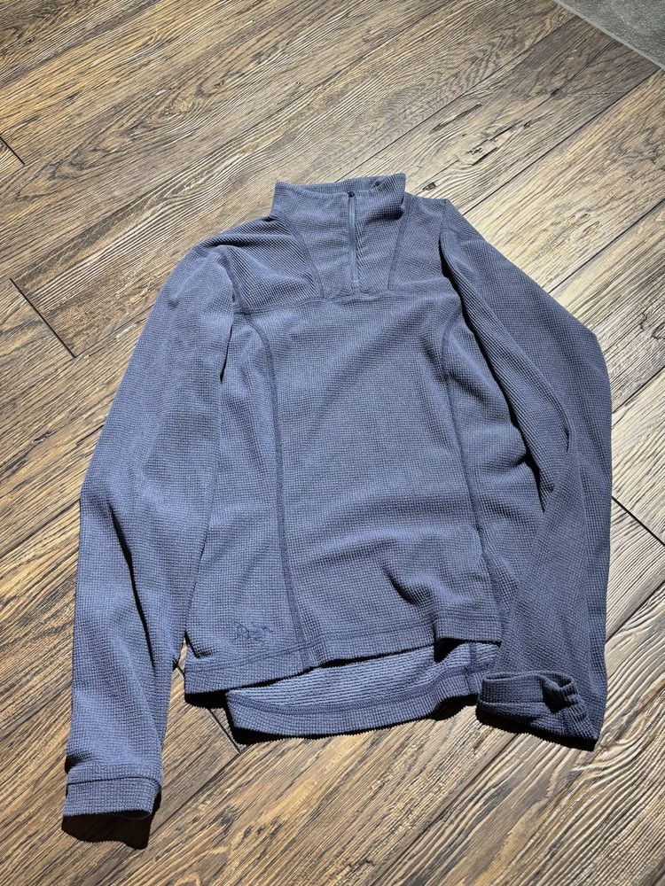 жіночий лонгслів Arcteryx