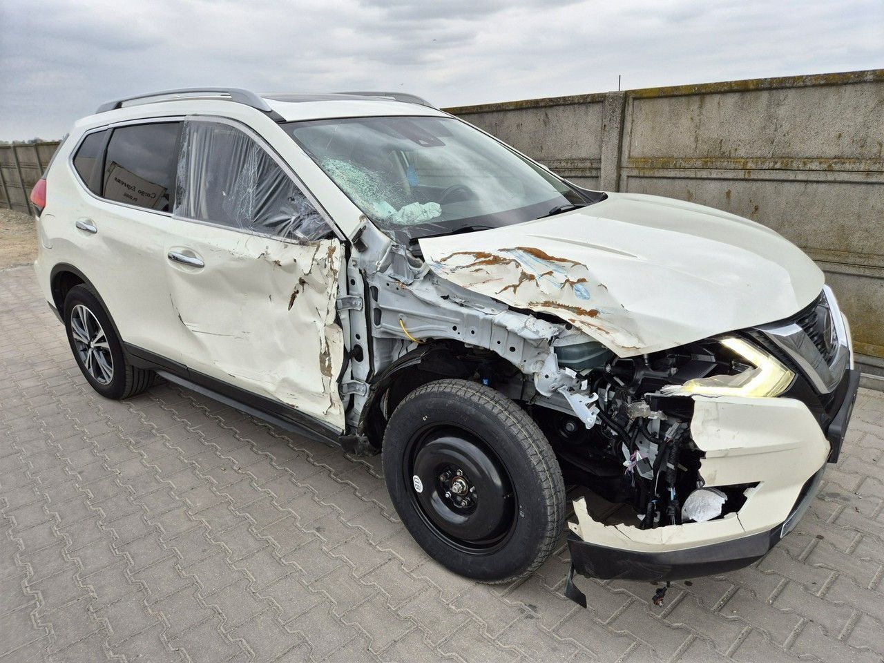 Nissan X-Trail 1,7 dci 150KM 7 Miejsc Panorama