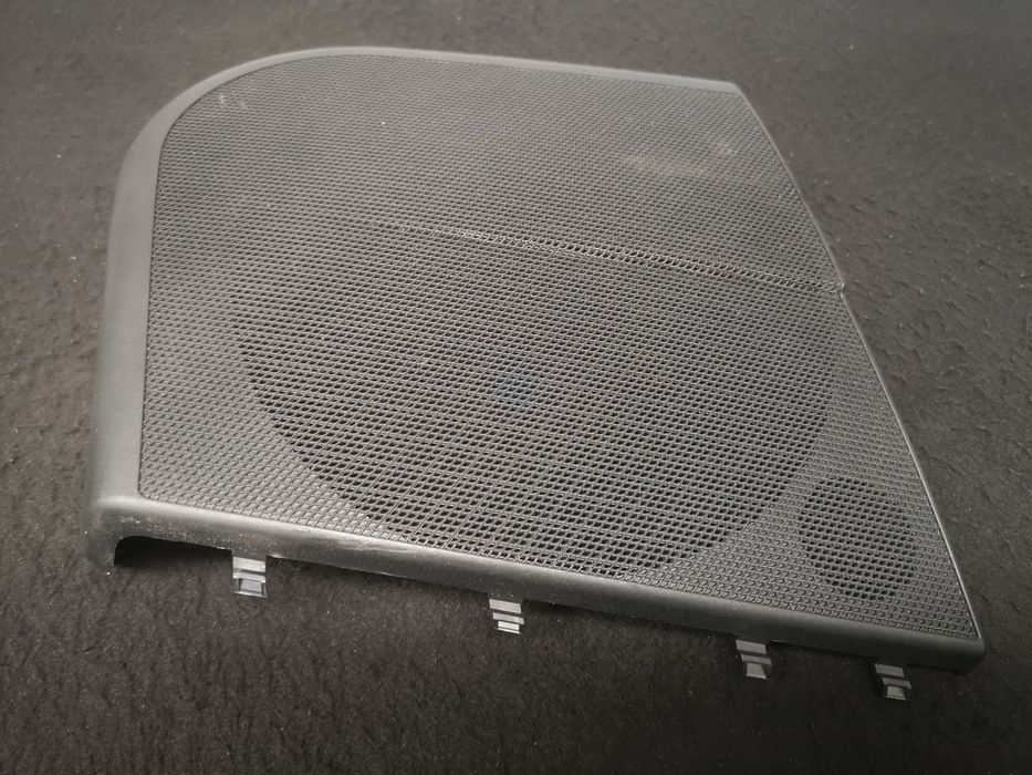 Tampa de coluna de som traseira esquerda Mercedes W221 class S 2006-2013