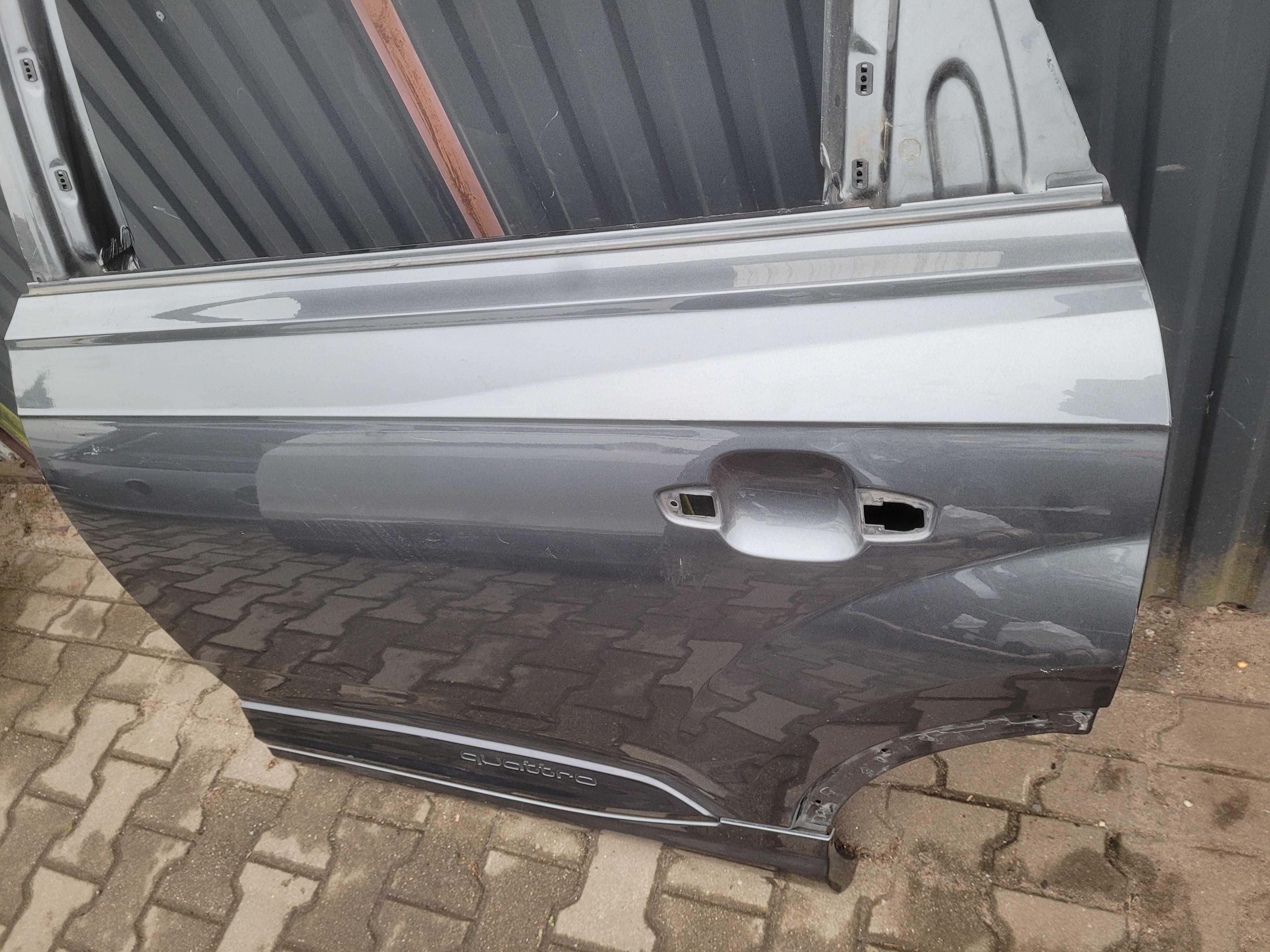Audi Q7 4M lewe tylne drzwi lewy tył