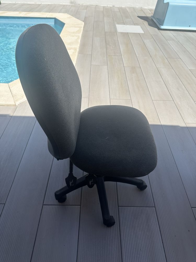 Cadeira de secretaria