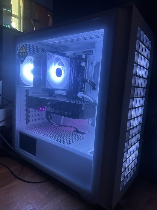 Продам ПКRyzen 7 7700 RTX 3070 Ti Prologix 2x16Gb DDR5 MSI PRO B650m-p