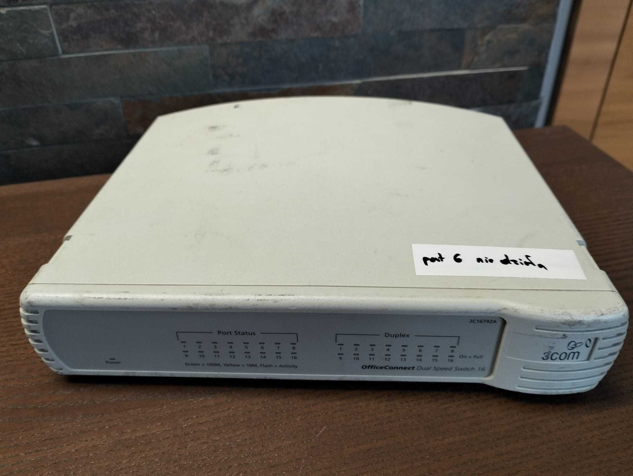 Switch 3COM 3C16792A OfficeConnect Dual Speed 16 1 spalony port