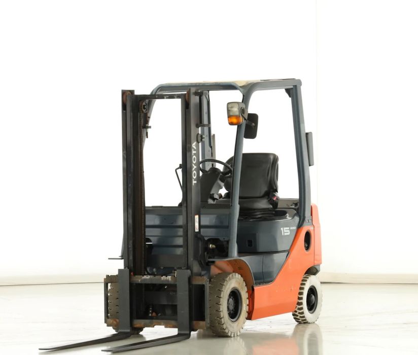 Погрузчик дизельний Toyota навантажувач дизельний