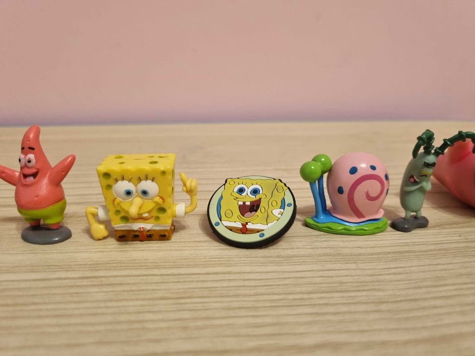 10 sztuk Figurki SpongeBob Jajko Niespodzianka Zestaw Zabawek Brelok