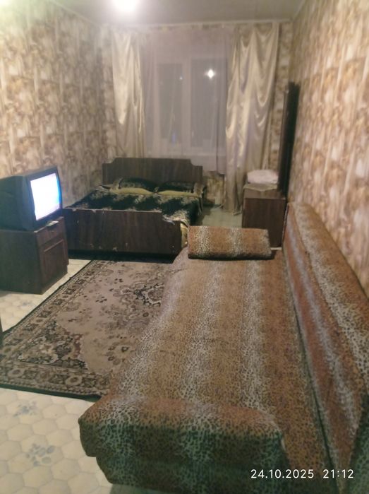 подобово погодинно 2-х кім квартир 7місць 1поверх автономне опаленя