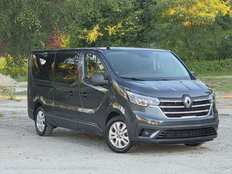 Wynajem busa osobowego Renault Trafic, kamera cofania , Automat !