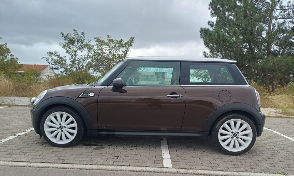 Mini cooper Mayfair 50 anos