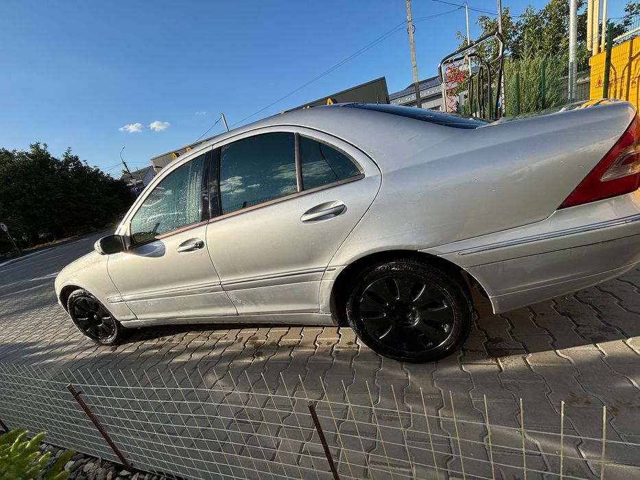 Продам Мерседес с180 компресор