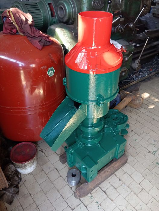 Peleciarka 300 kg/h  3 rolki