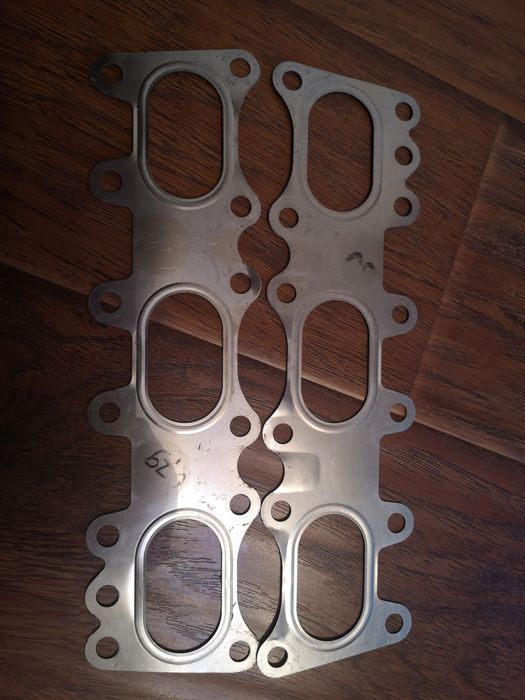 Прокладка выпускного коллектора М104 Mercedes