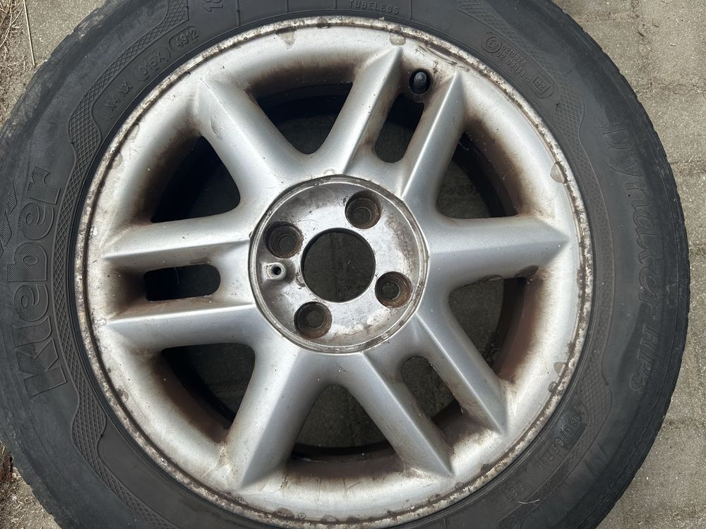 Opony wraz z felgami renault scenic 1