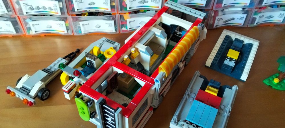 Lego creator 31052 Vacation Getaways